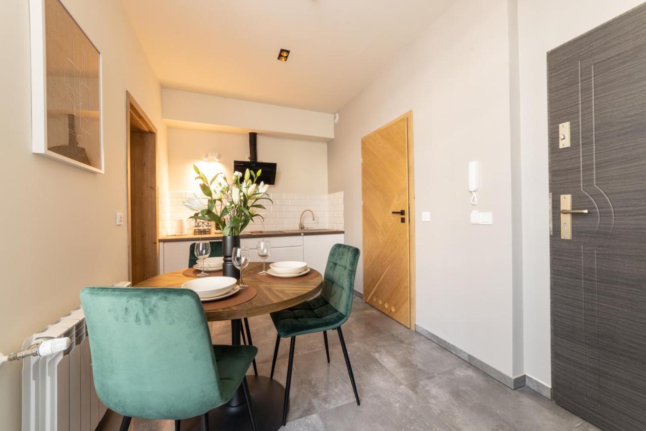 קרקוב Milu Apartments Sebastiana מראה חיצוני תמונה