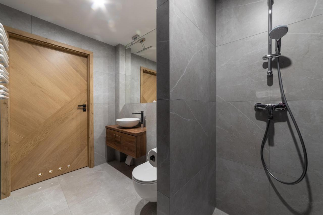 קרקוב Milu Apartments Sebastiana מראה חיצוני תמונה